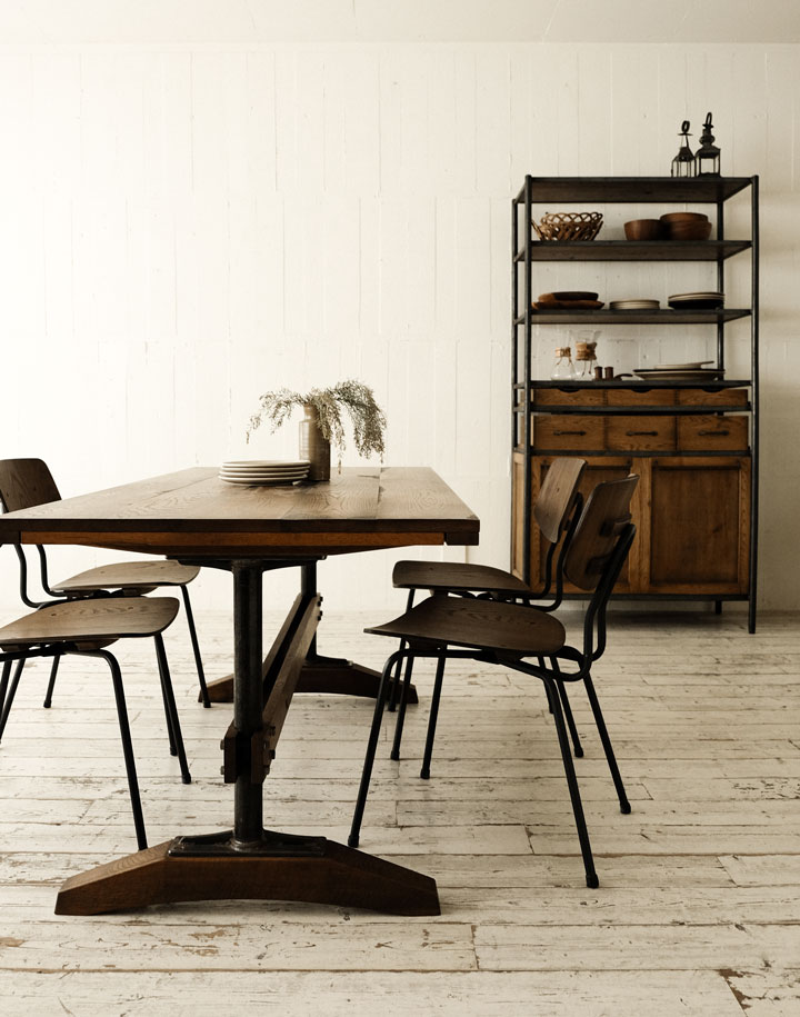 SUTTO DINING CHAIR － WOOD SEAT | TRUCK FURNITURE