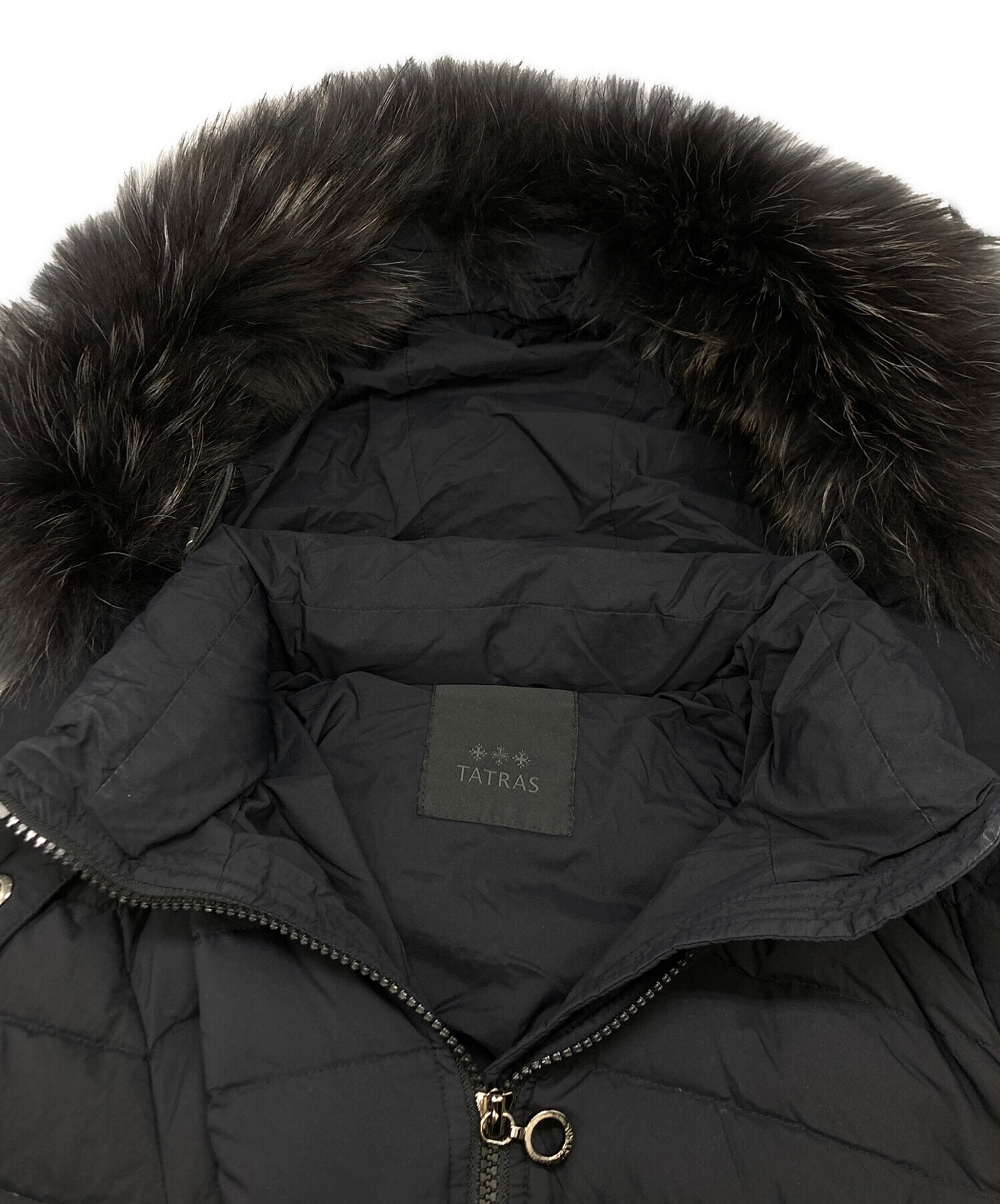 中古・古着通販】TATRAS (タトラス) VARENAショートダウンジャケット