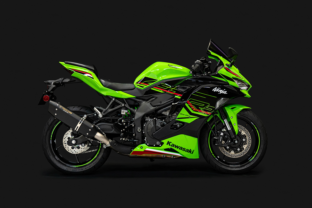 トリックスター / Ninja ZX-4RR / ZX-4R SE(24-26) 政府認証スリップ