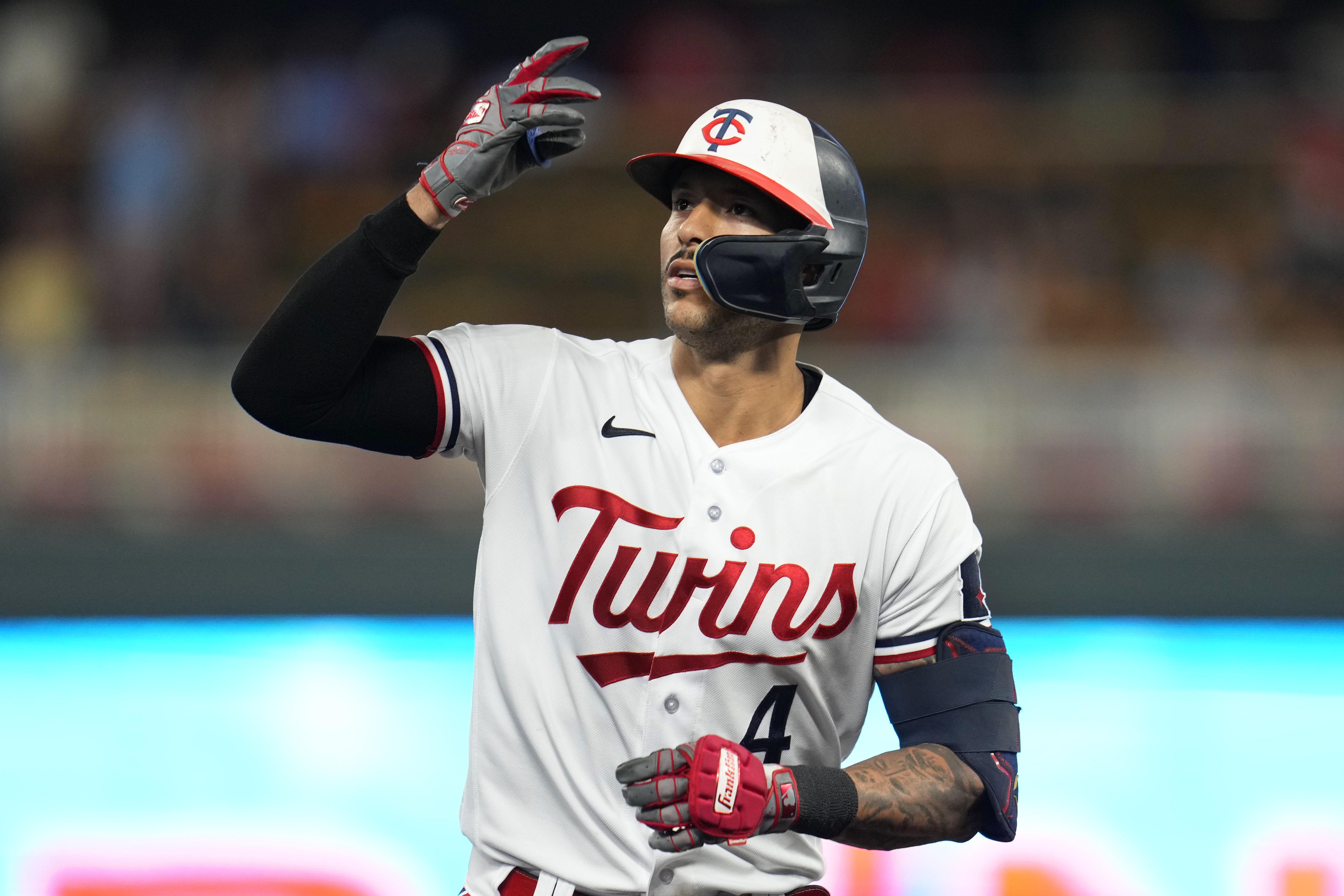 Twins shortstop Carlos Correa heats up in September – Twin Cities