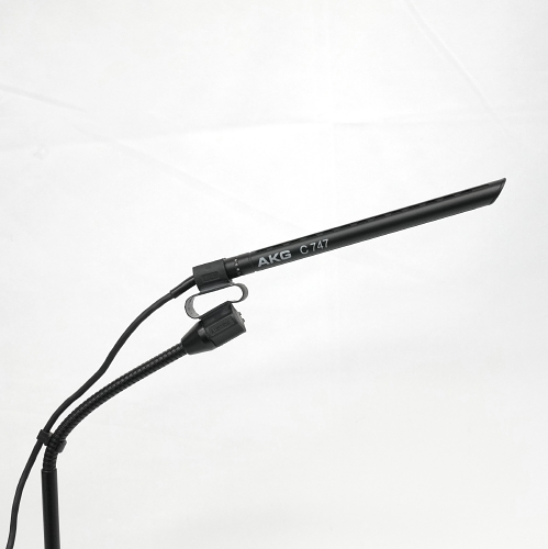 C747 現状渡し 中古品】 AKG コンデンサーマイク ｜ ビデオカメラ