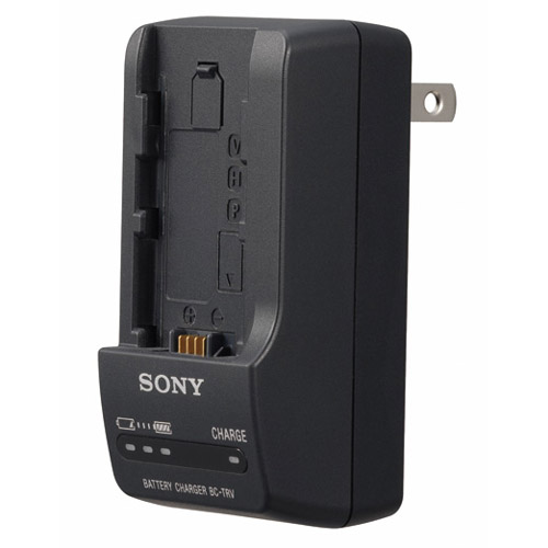 Sony ビデオカメラバッテリー、充電器、取説付き DCR-TRV7