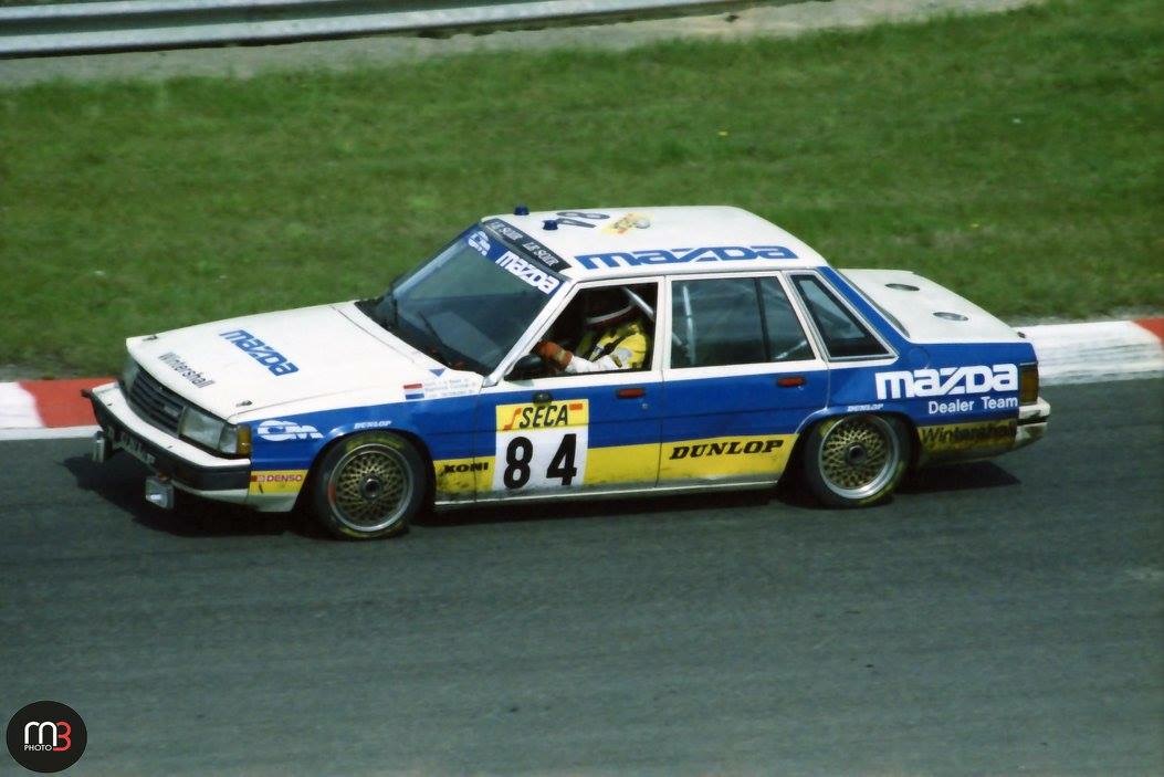 Restoration Mazda 929 Group A – Vink Motorsport