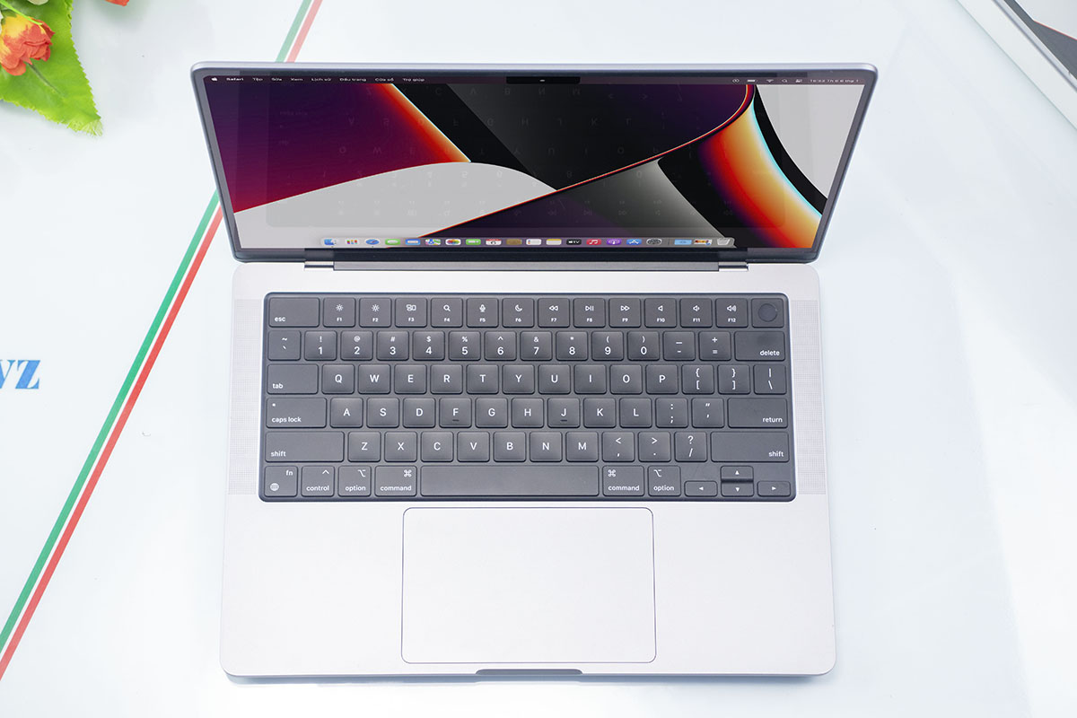 Macbook Pro 14 inch Apple M1 Pro , Ram 16GB, SSD 512GB 14