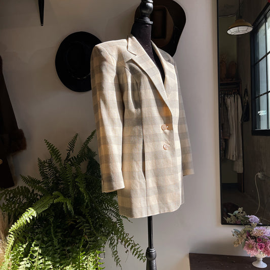 2D2BC644-8383-4D4B-B9F6-