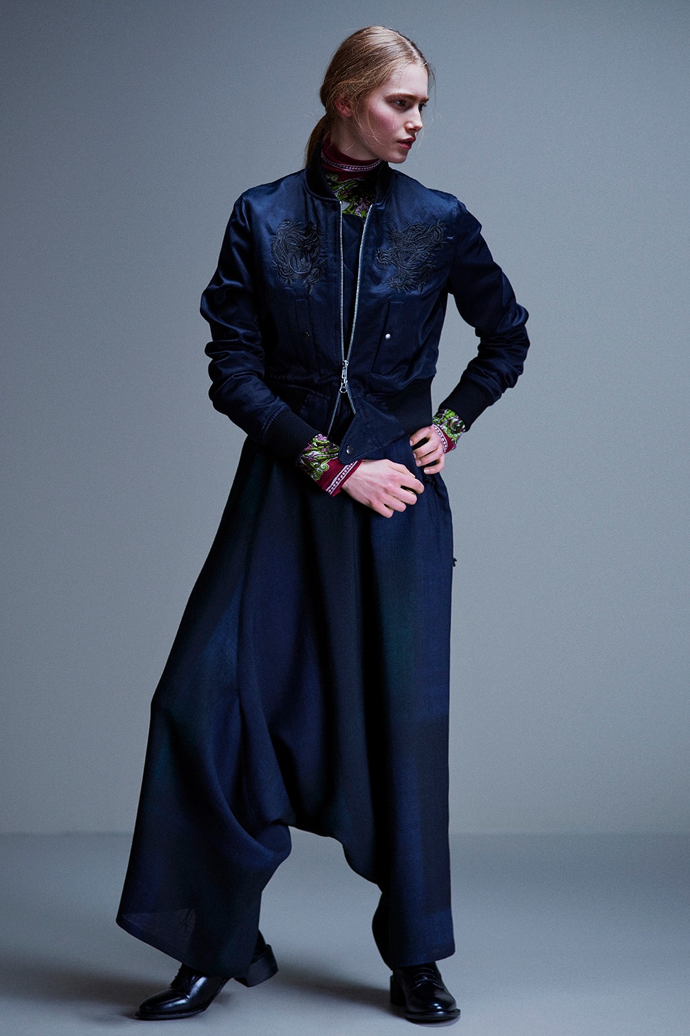 AUTUMN / WINTER 2015-16 | Yohji Yamamoto (ヨウジヤマモト) Official