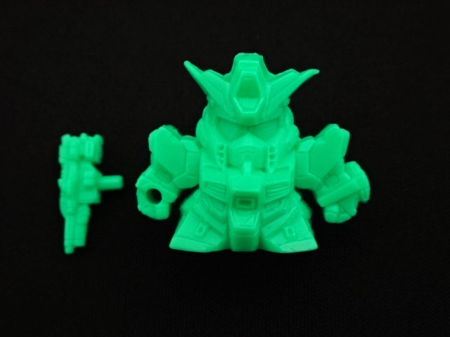 ネオガンダム・緑色（欠品なし） - ゼウスの森