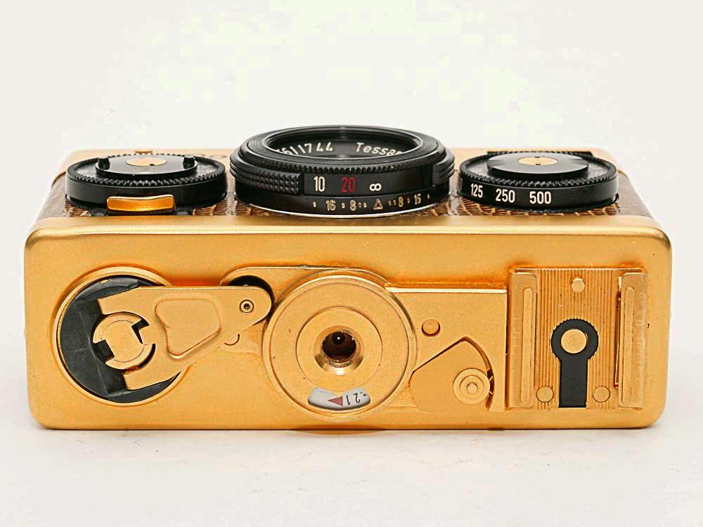 Rollei 35 (ゴールド) Singapore 製 40/3.5 Tessar (沈銅式) ローライ