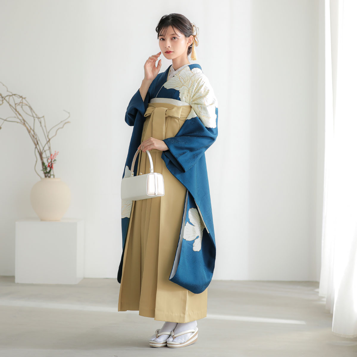 振袖袴： R2124 青 大輪牡丹│ 袴レンタル │ 京都着物レンタル夢館