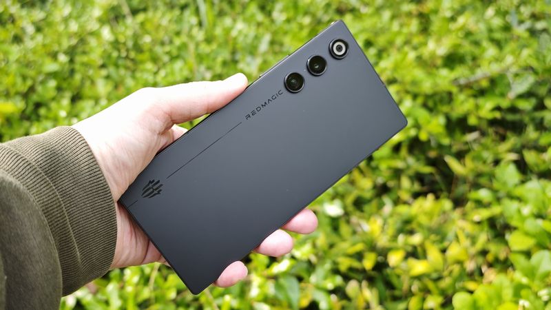 REDMAGIC 10 Air」実機レビュー！薄型ボディ魅力のハイスペック