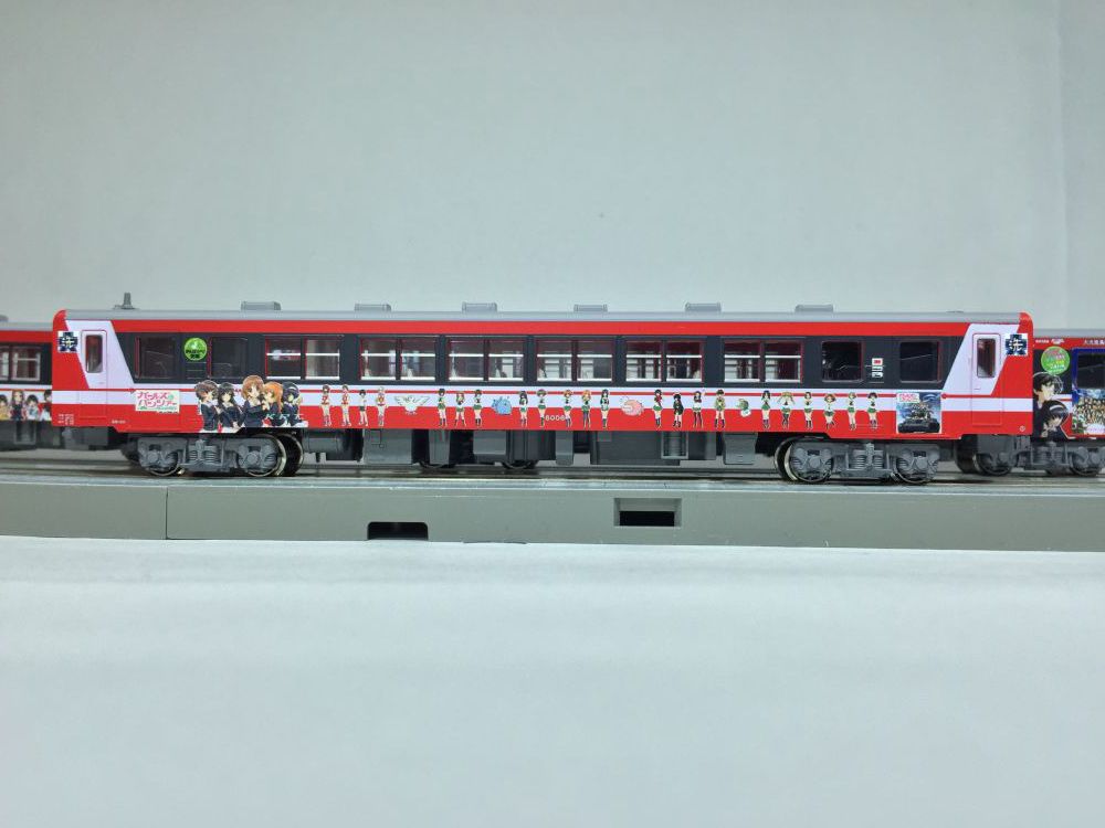 ガールズ＆パンツァー 鹿島臨海鉄道6000形ガルパン2号車＋3号車 入線