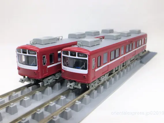 京急800形 リニューアル車貫通編成（815編成）が入線しました