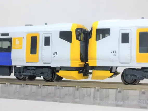 E257系500番台 房総特急が入線しました。KATO 10-1282 5両セット