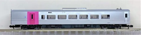 キハ261系5000番代「はまなす」が入線しました。TOMIX 98434