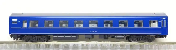 24系25形寝台特急「富士」が入線です。KATO 10-855 / 10-856