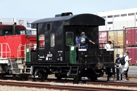 国鉄ヨ8000形貨車（2024年版）が入線。 TOMIX 2702 | NGaugeJP - 横濱