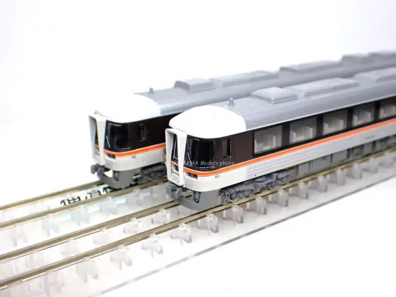キハ85系「ワイドビューひだ・ワイドビュー南紀」入線です。KATO 10