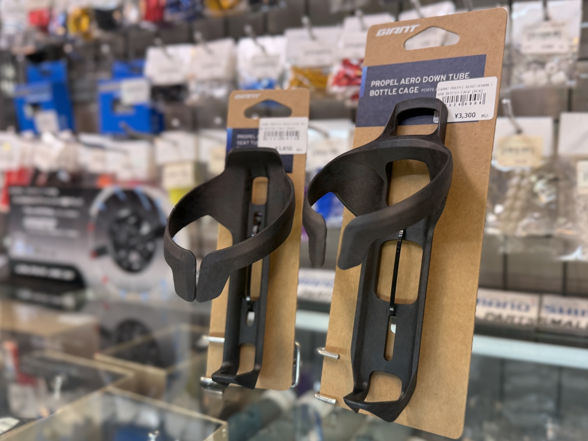 驚くほど相性抜群！エアロロード乗り必見！カーボンエアロボトルケージ