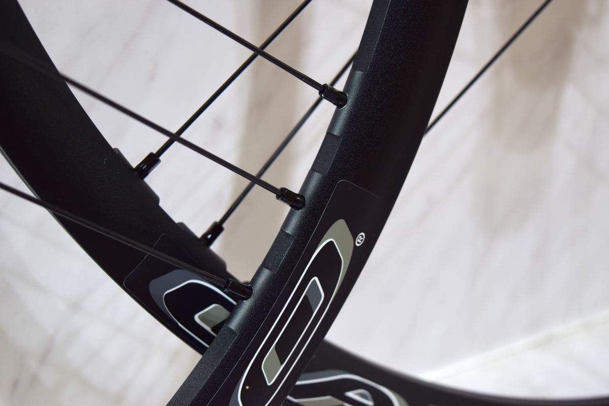 よく回ると評判の「CAMPAGNOLO ZONDA」1セット在庫アリ！初めての