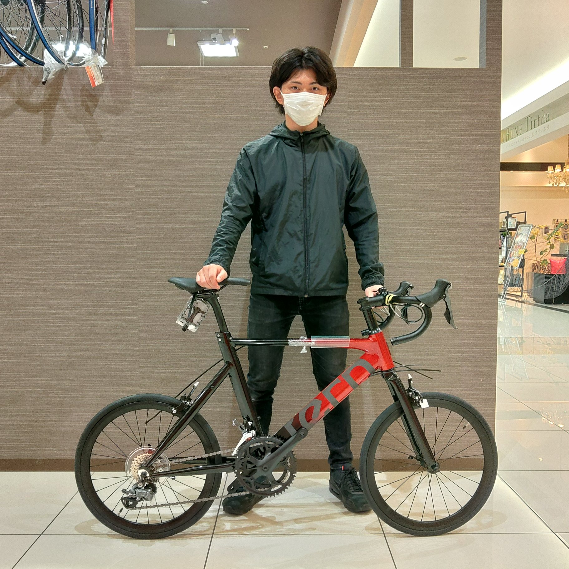 タキ爺の孫とミニベロは目に入れてもいとーない！】タキ爺SURGE限定色