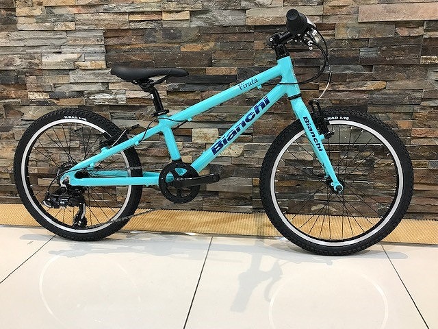 BIANCHI】クリスマスプレゼントにサンタさんどうですか？イタリアの