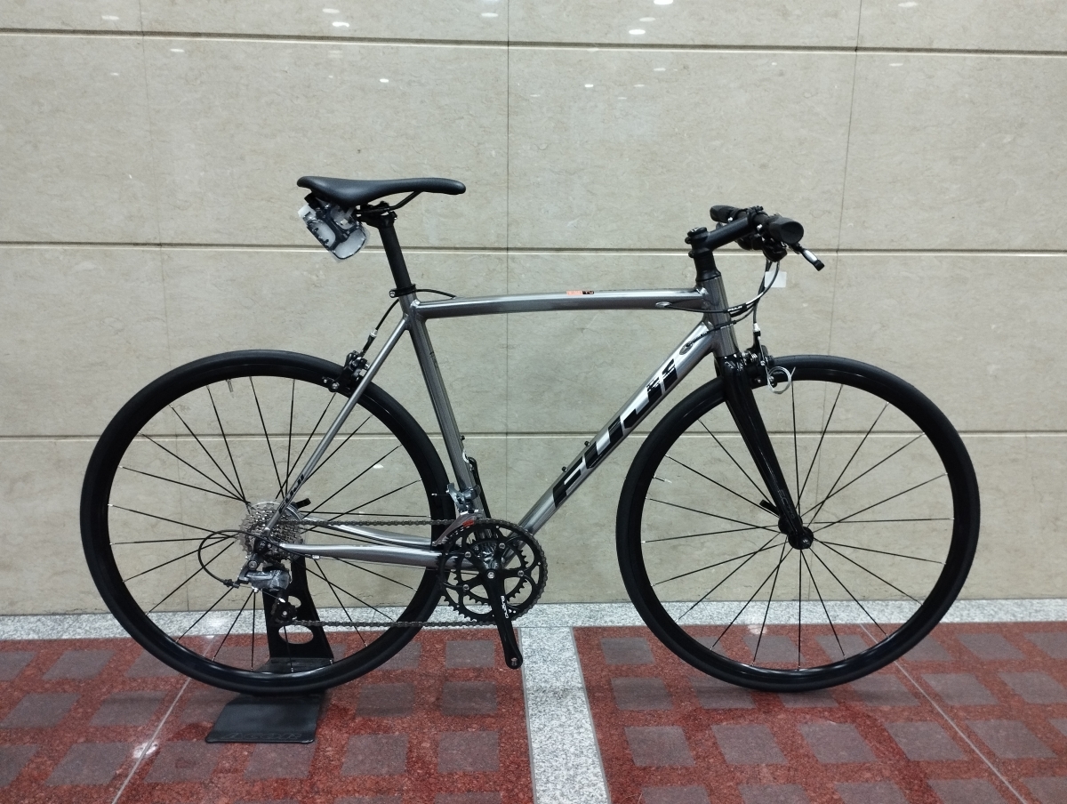 FUJI】フジの激軽・・・再入荷しています！ | 大阪で自転車をお探し