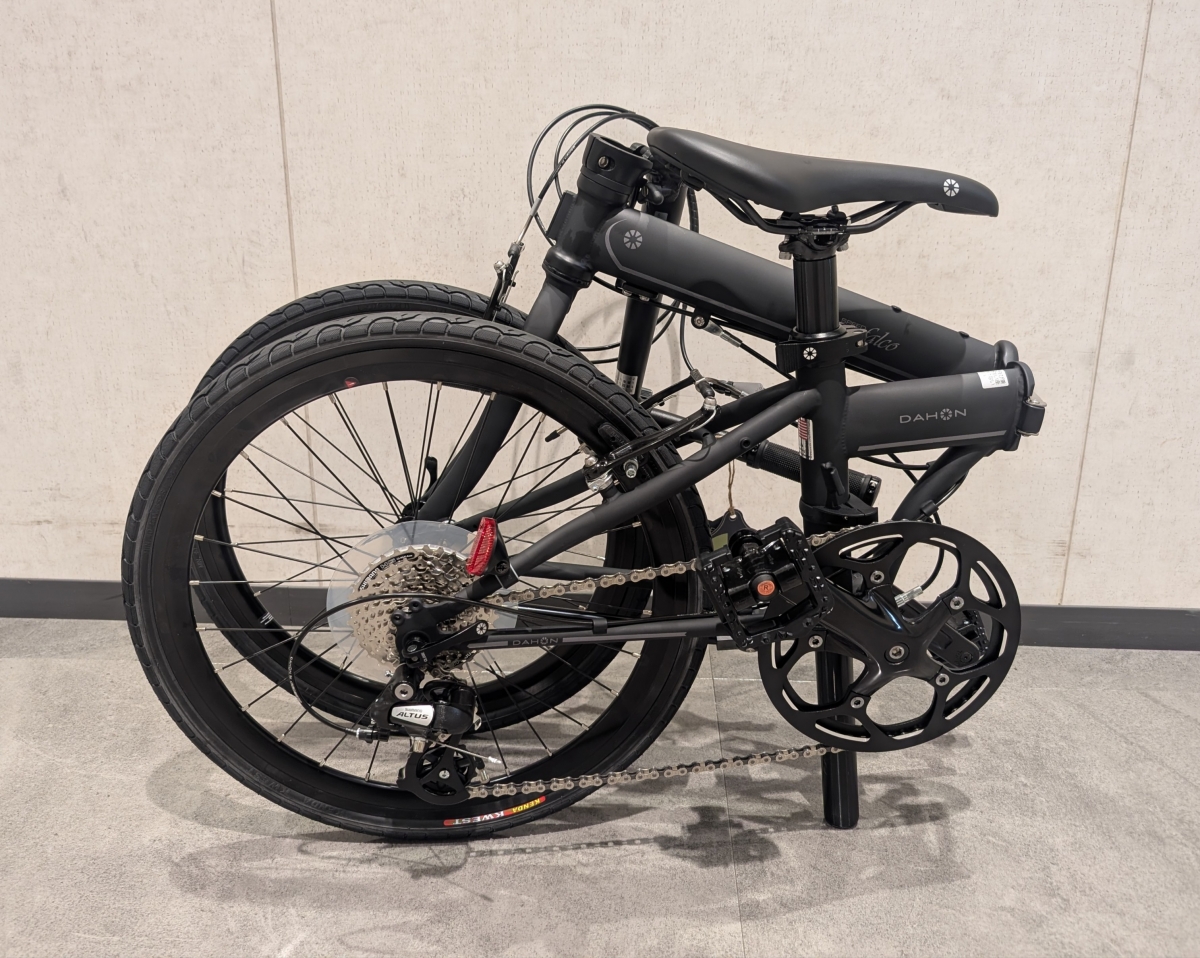 DAHON】人気のマットブラックカラーのSPEED FALCO入荷してきました