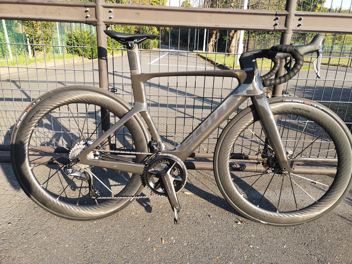 SCOTT】新型FOIL RC＆SYNCROSの最新ワンピースカーボンホイールを