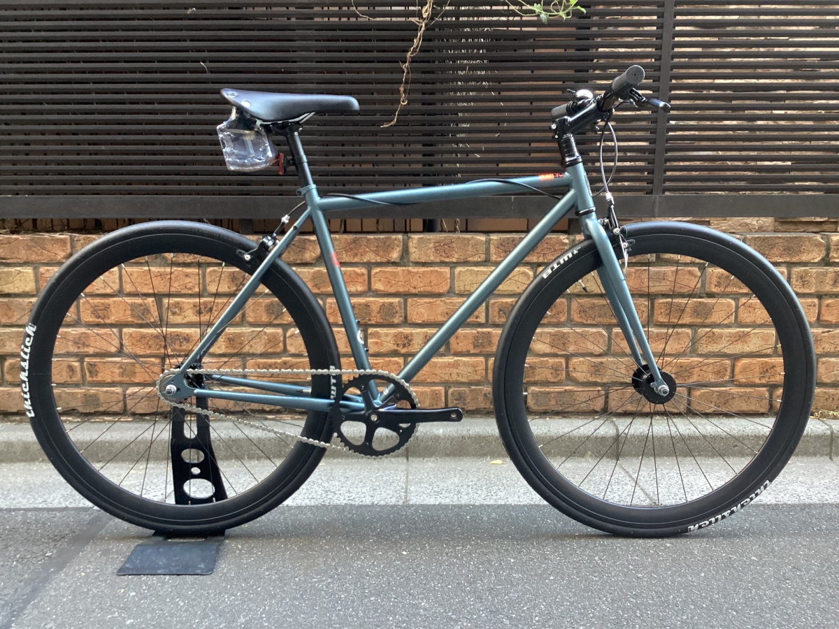 手頃な価格のシングルスピードバイクと言えば“FUJI DECLARATION