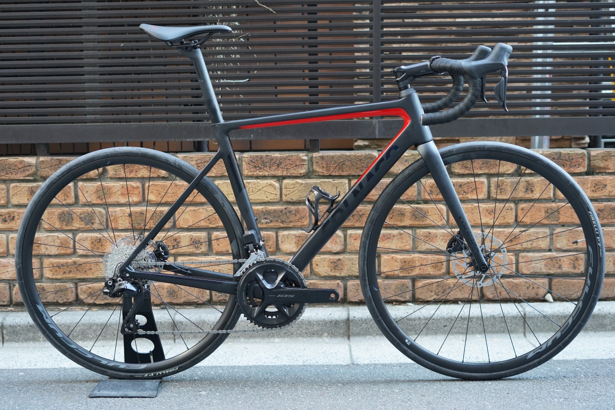 COLNAGO】残数極少！人気の「V3 DISC」シリーズの特価車が上野本館で