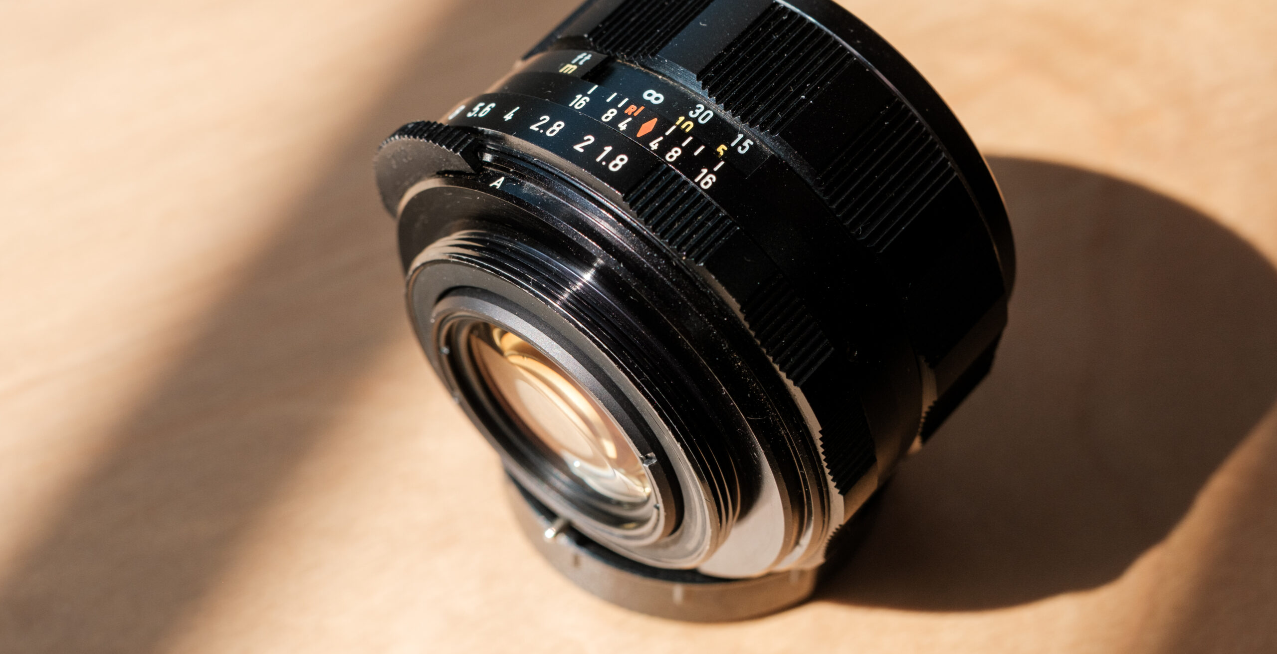 入門にして最高峰のオールドレンズ Super-Takumar 55mm F1.8[作例あり