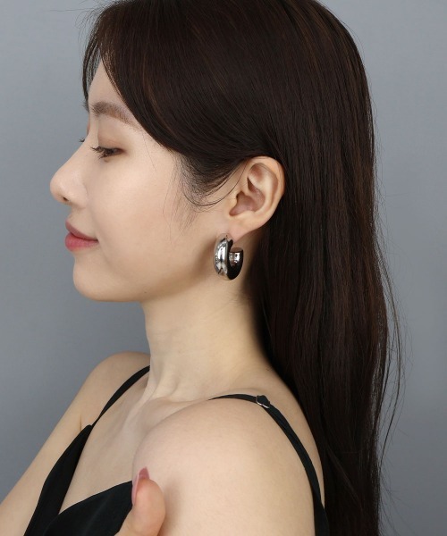 CEMO NEMO（セモネモ） ピアス 「金属アレルギー対応」ボリューム