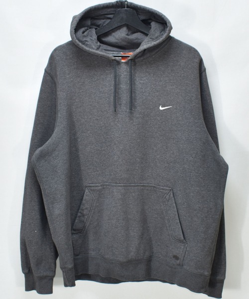 NIKE（ナイキ） パーカー 「ヴィンテージ古着」Y2K NIKE / ナイキ