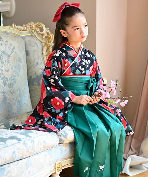 Catherine Cottage（キャサリンコテージ） 着物 簡単着付けの刺繍入り