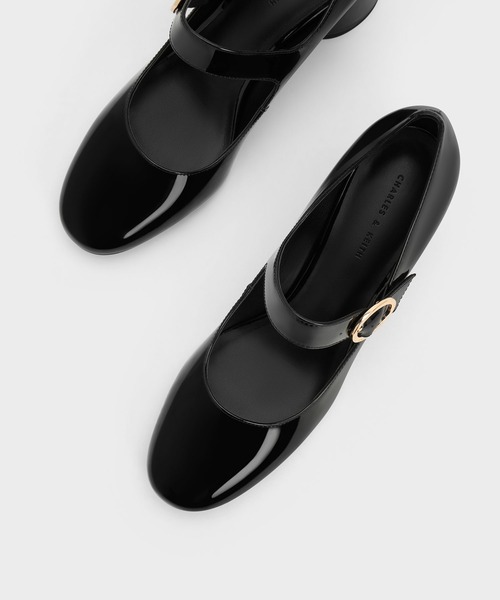 CHARLES ＆ KEITH（チャールズ&キース） パンプス シリンダーブロック