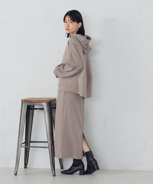 COMME CA ISM（コムサイズム） パーカー 「新色追加」ダンボールニット