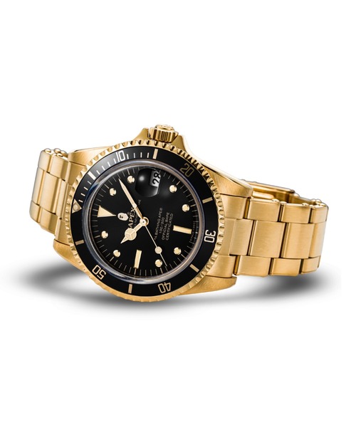 A BATHING APE（アベイシングエイプ） 腕時計 CLASSIC TYPE 1 BAPEX M