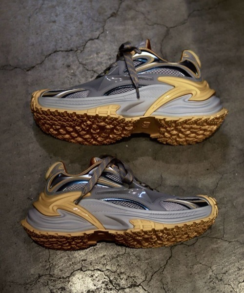 ROYAL FLASH（ロイヤルフラッシュ） スニーカー 1807/イチハチゼロナナ