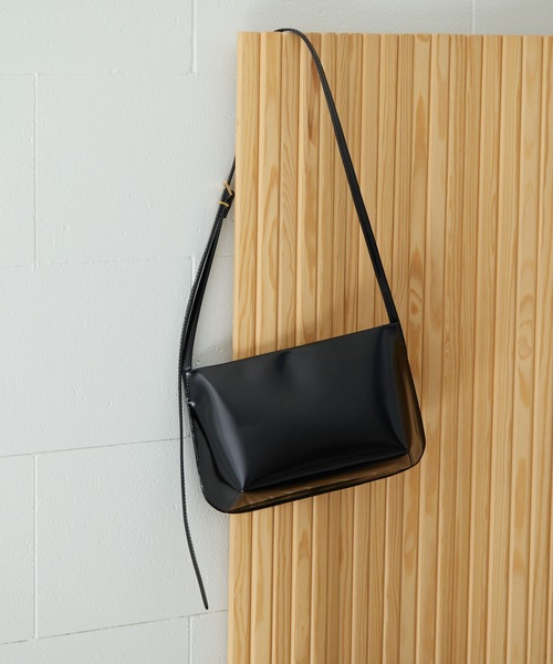 Whim Gazette（ウィム ガゼット） ショルダーバッグ バッグ 「Hoaw