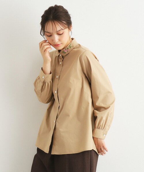 LAURA ASHLEY（ローラアシュレイ） ブラウス シャツ 「襟刺繍