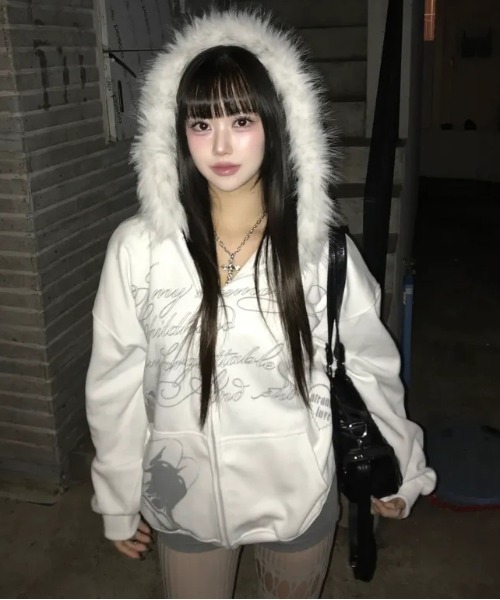 gossip!ロサンゼルス パーカー Y2K 「秋冬新作」ファー付きフード