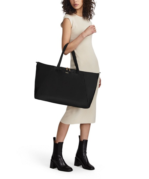 TUMI（トゥミ） トートバッグ VOYAGEURジャスト・イン・ケース・トート