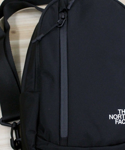 THE NORTH FACE（ザ ノースフェイス） ショルダーバッグ TNF スポーツ