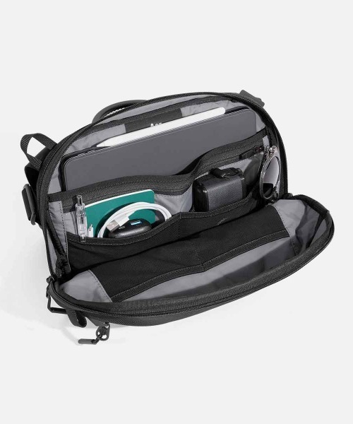 Aer（エアー） ウエストポーチ Day Sling 3 Max BLACK AER-21038