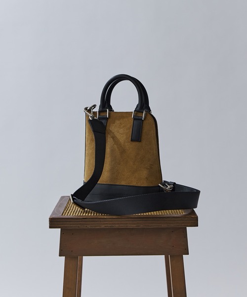 ITTI（イッチ） ショルダーバッグ 「ITTI」BONNIE VERTICAL TOTE - XS