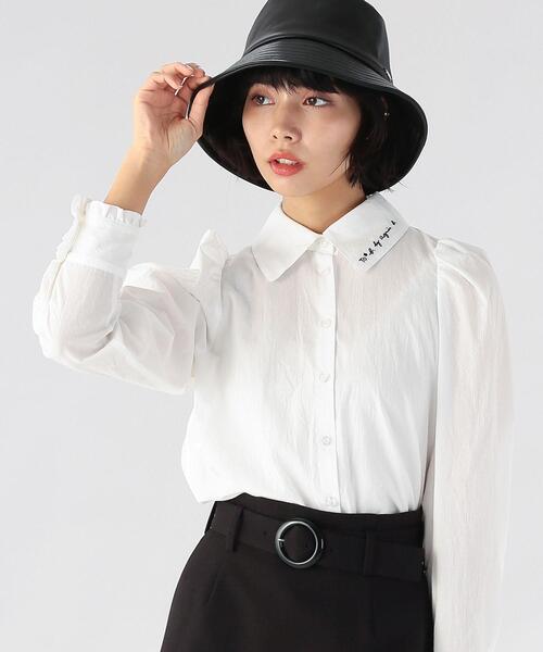 To b. by agnes ブラウス シャツ ロゴ刺繍 ボリュームスリーブ