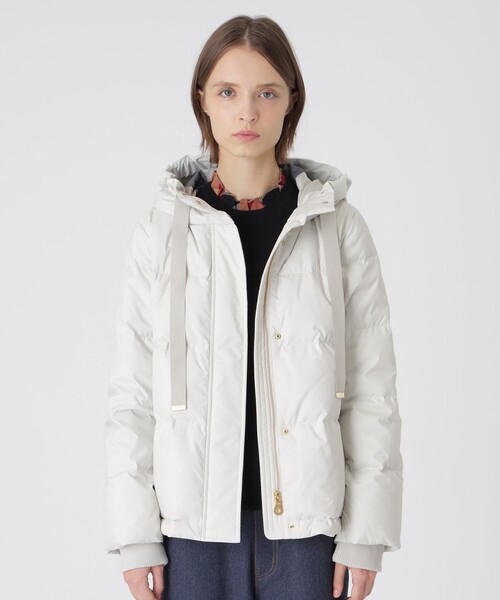 BLUE LABEL CRESTBRIDGE（ブルーレーベルクレストブリッジ） ダウン