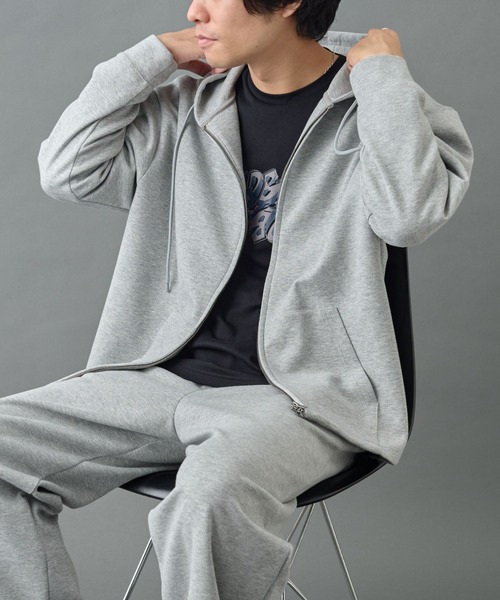 COLONY 2139（コロニー トゥーワンスリーナイン） パーカー TCポンチ