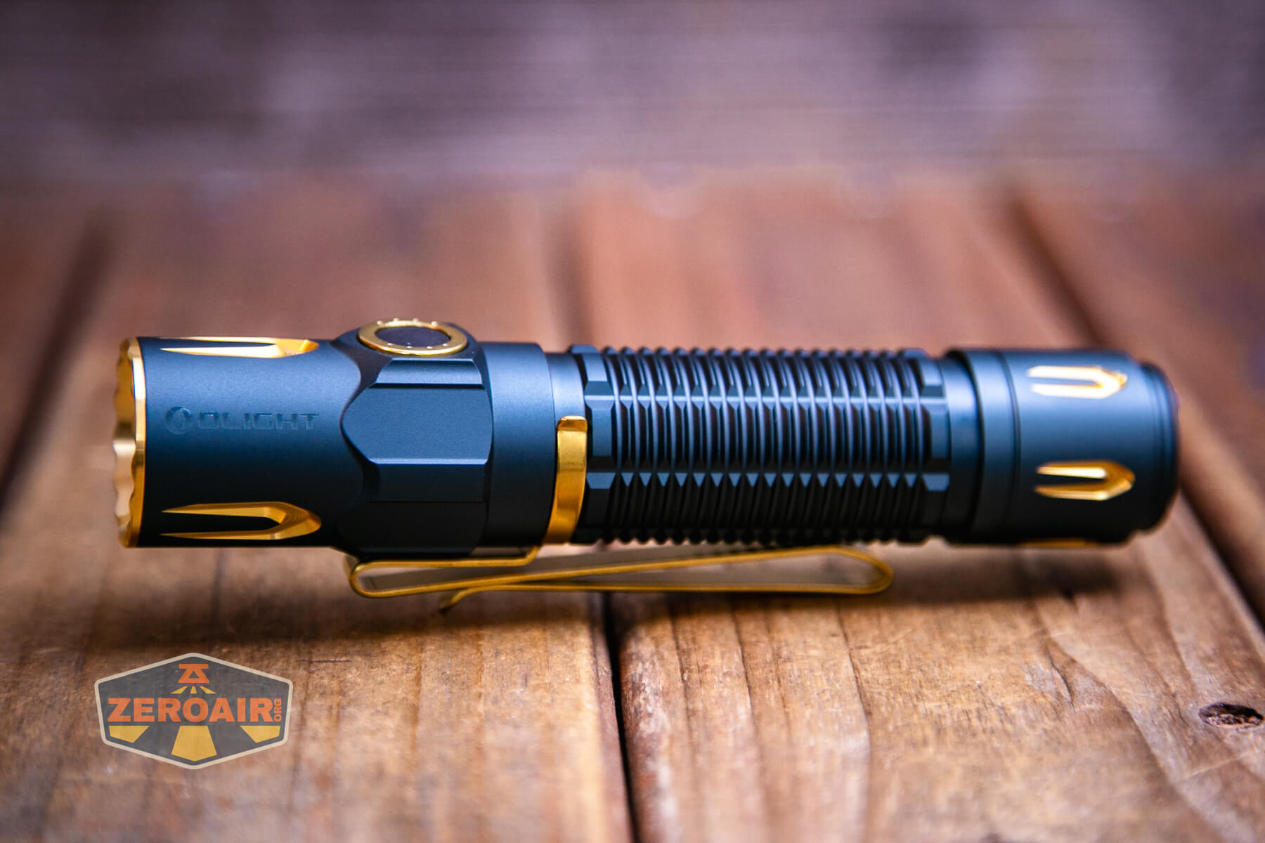 Olight Warrior 3S Dream Blue Flashlight Review - ZeroAir Reviews