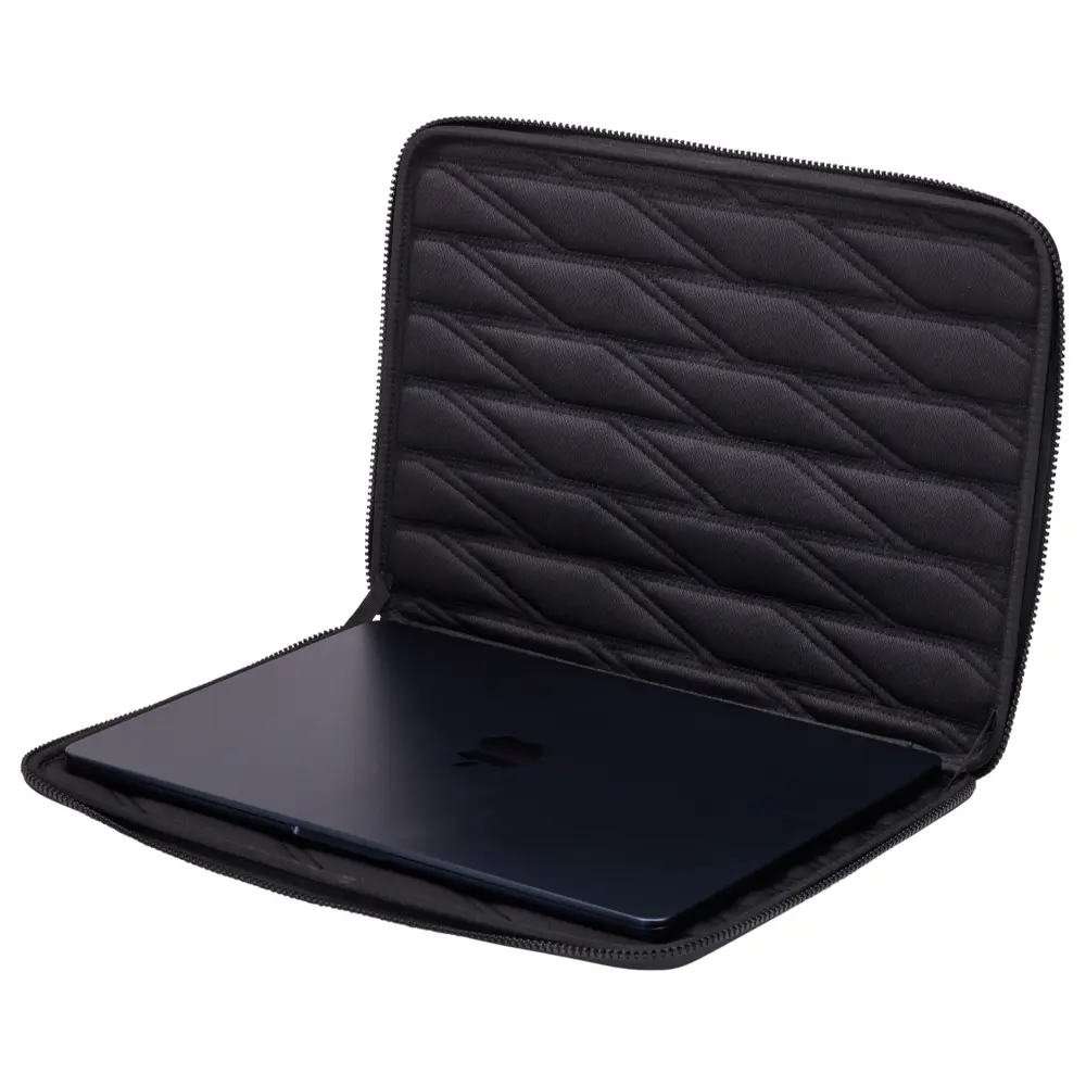 Thule Gauntlet MacBook® Sleeve 16